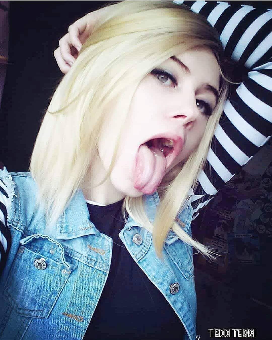 Ahegao face