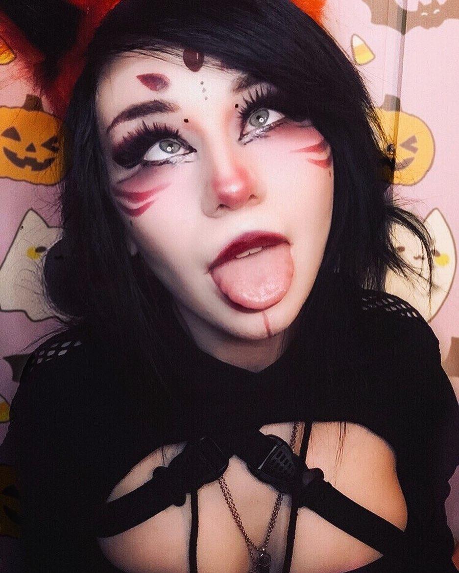 Ahegao face