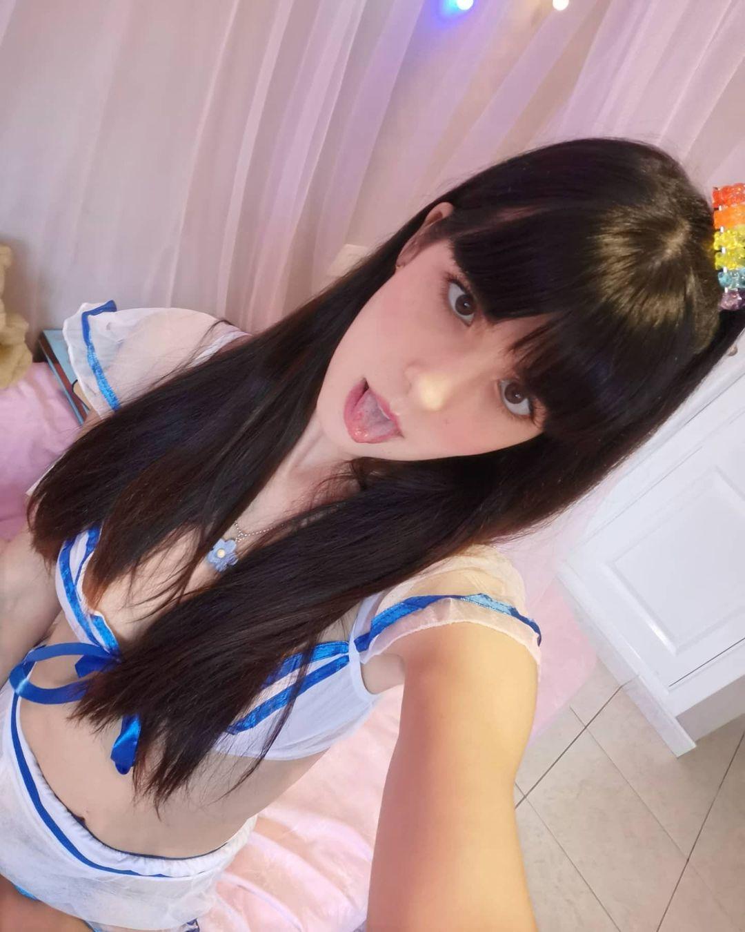 Ahegao face