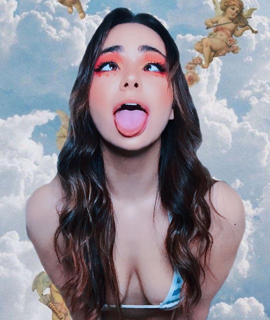 Ahegao face