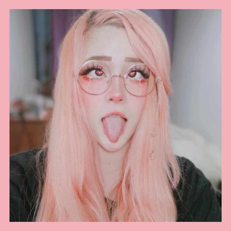 Ahegao face