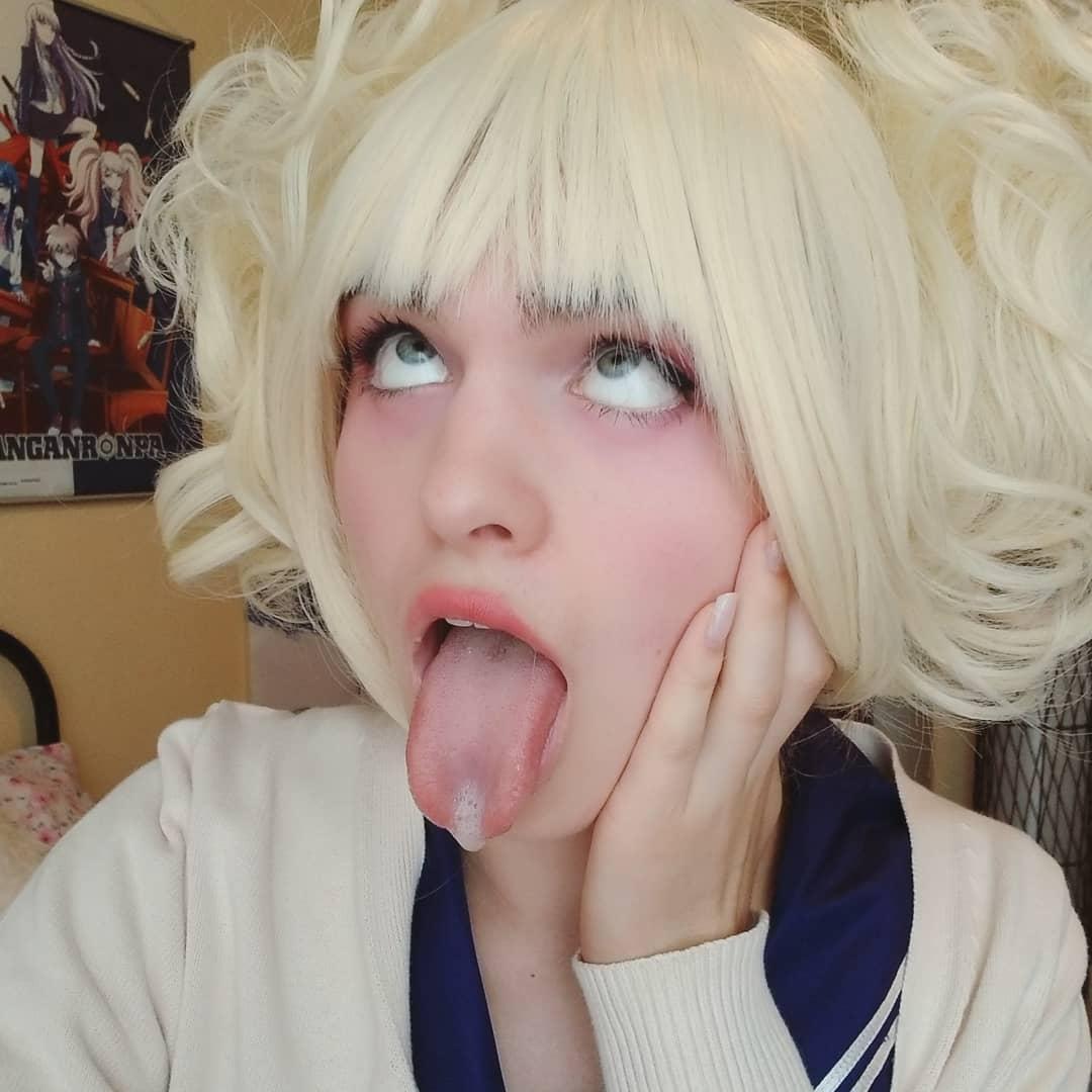 Ahegao face