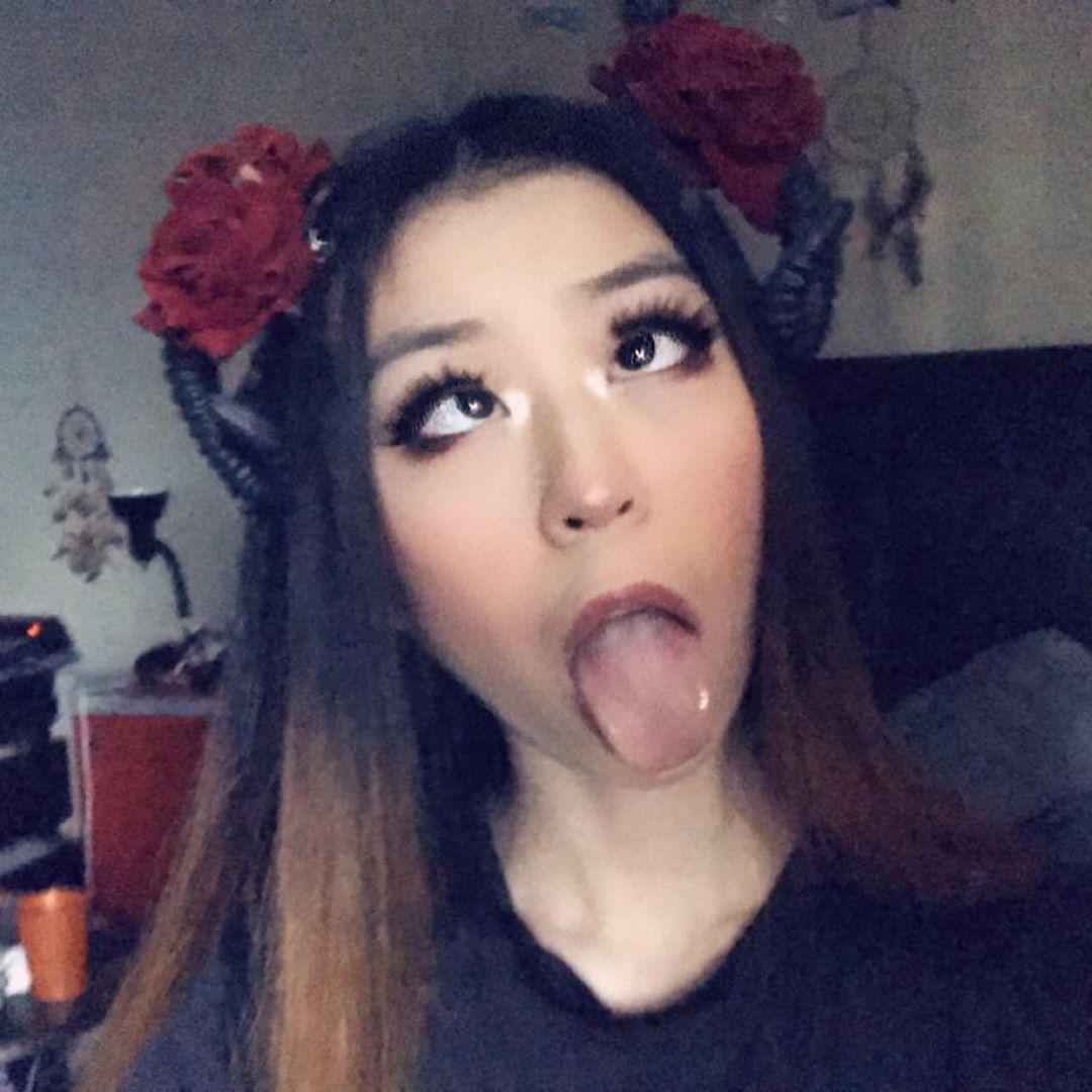 Ahegao face