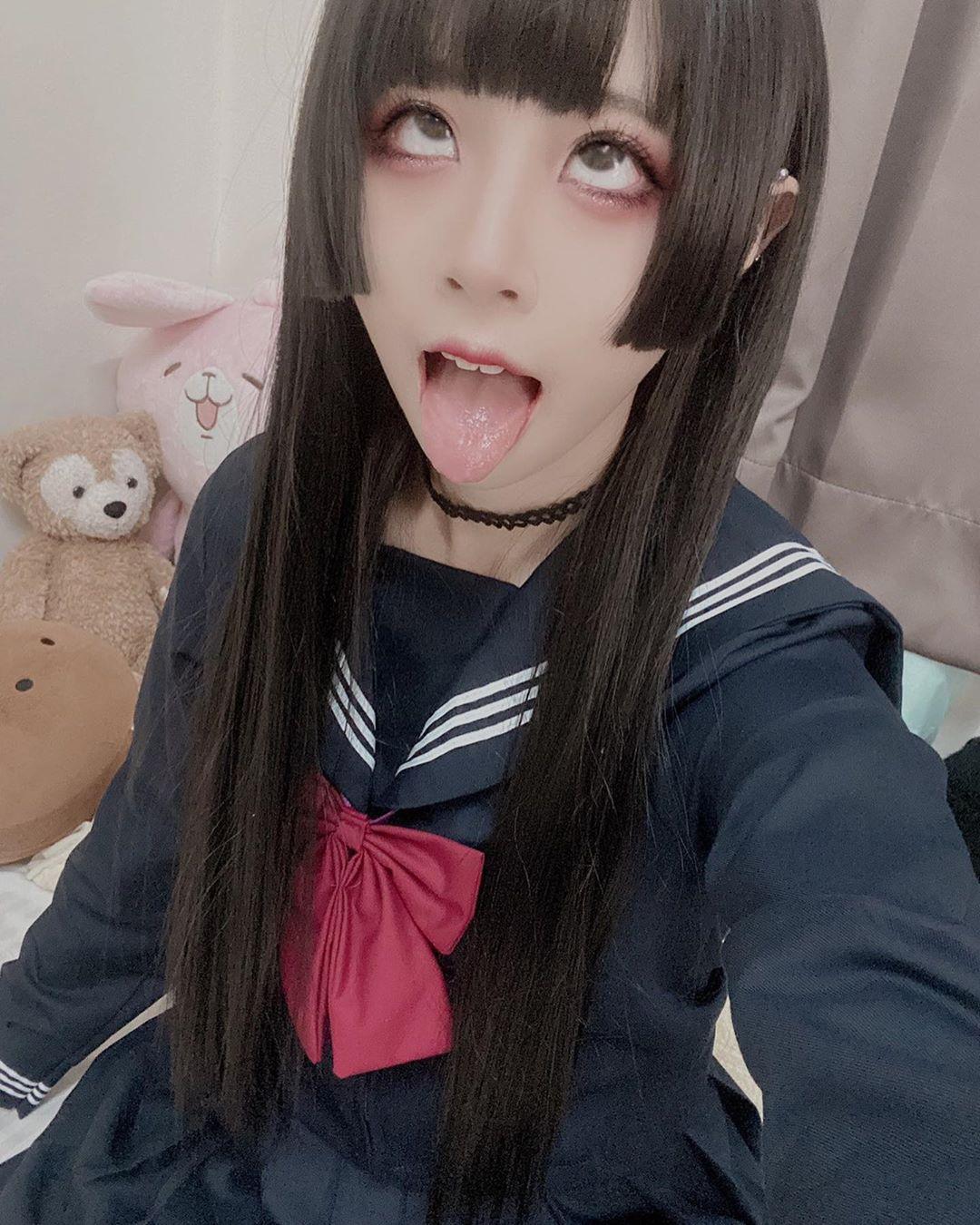 Ahegao face