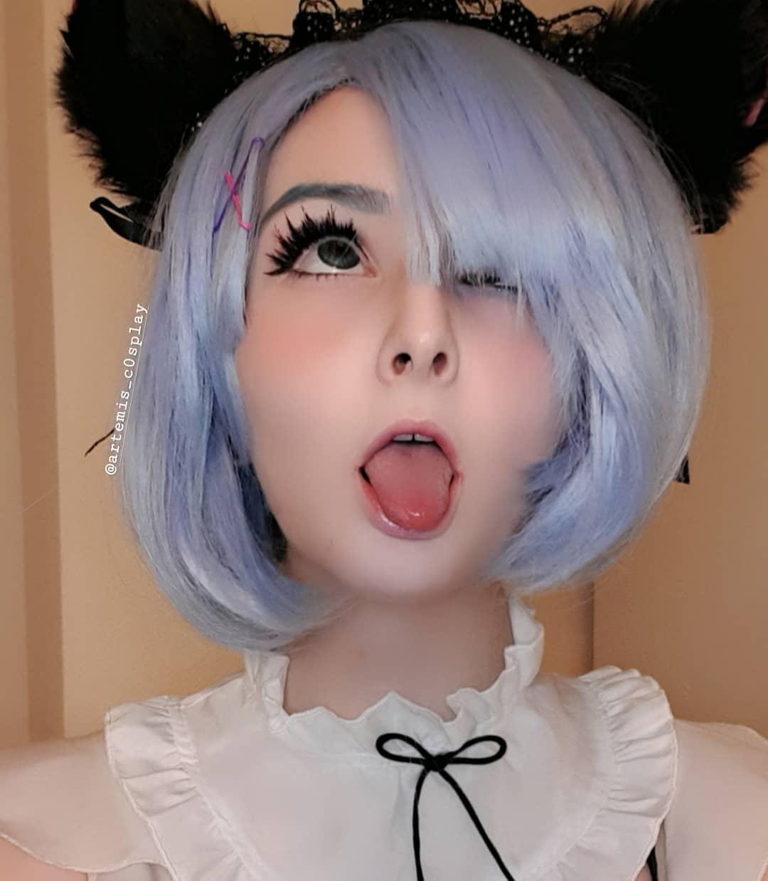 Ahegao face