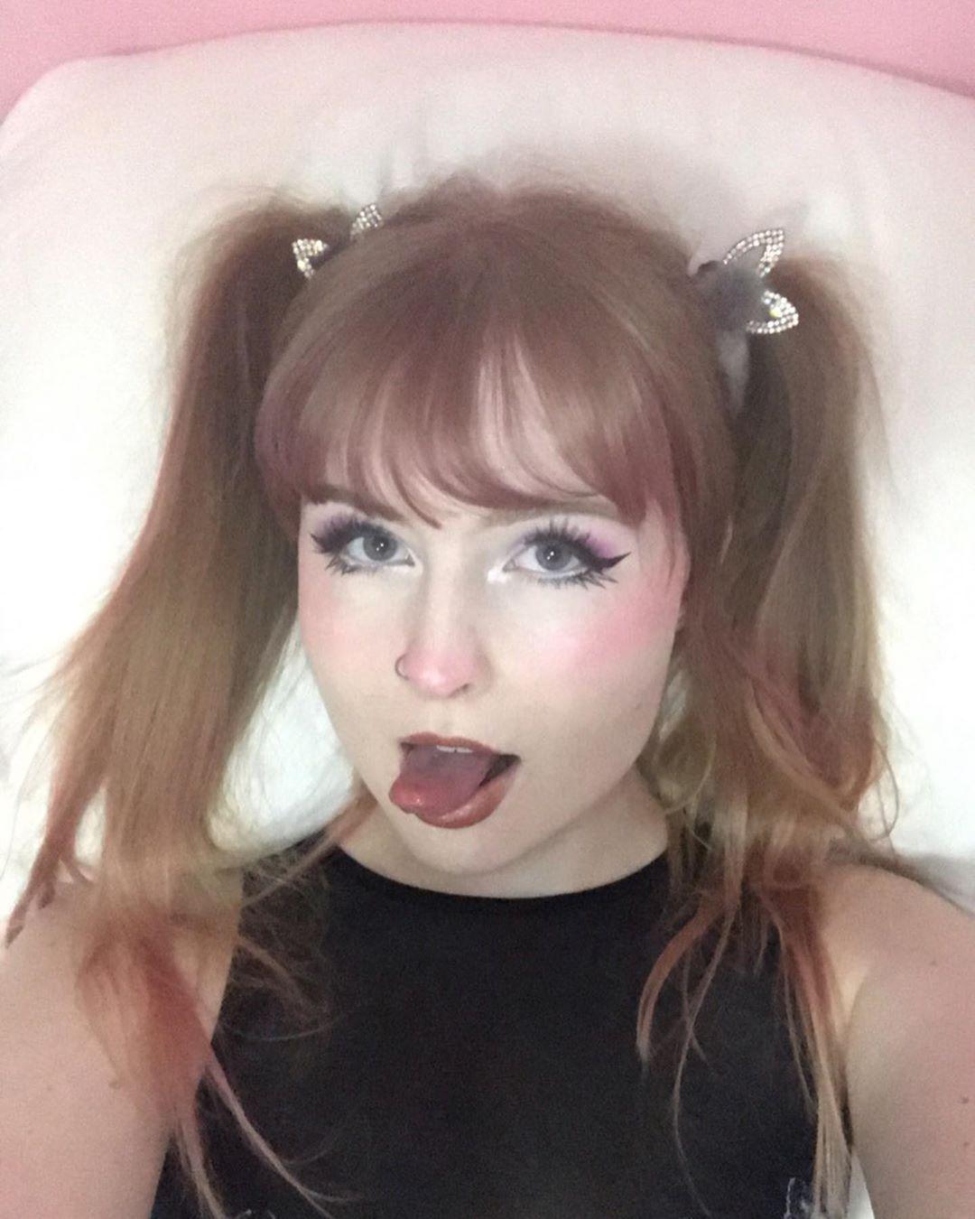 Ahegao face