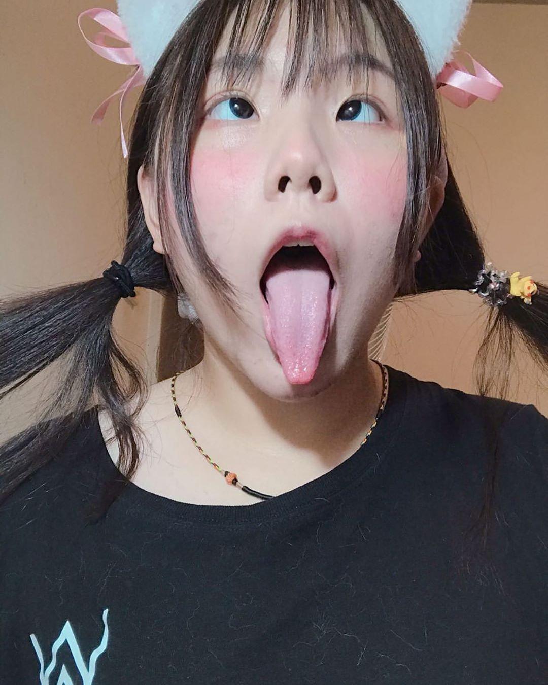 Ahegao face