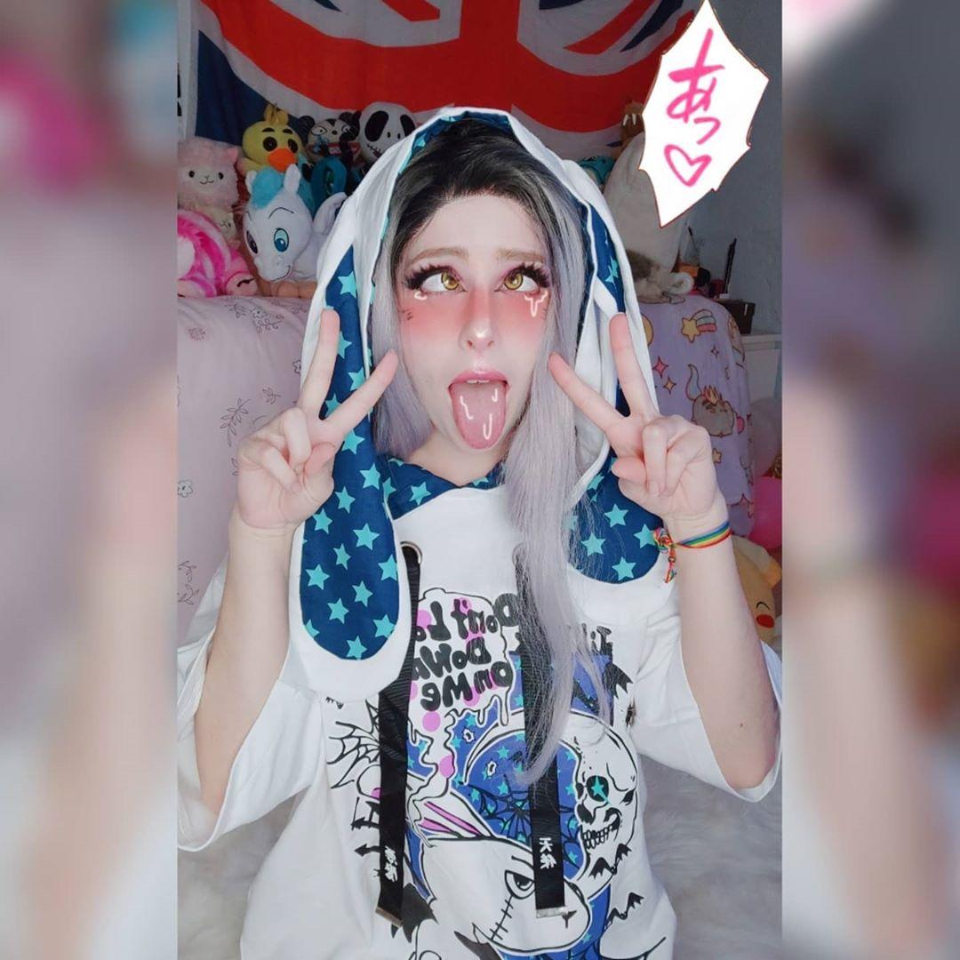 Ahegao face