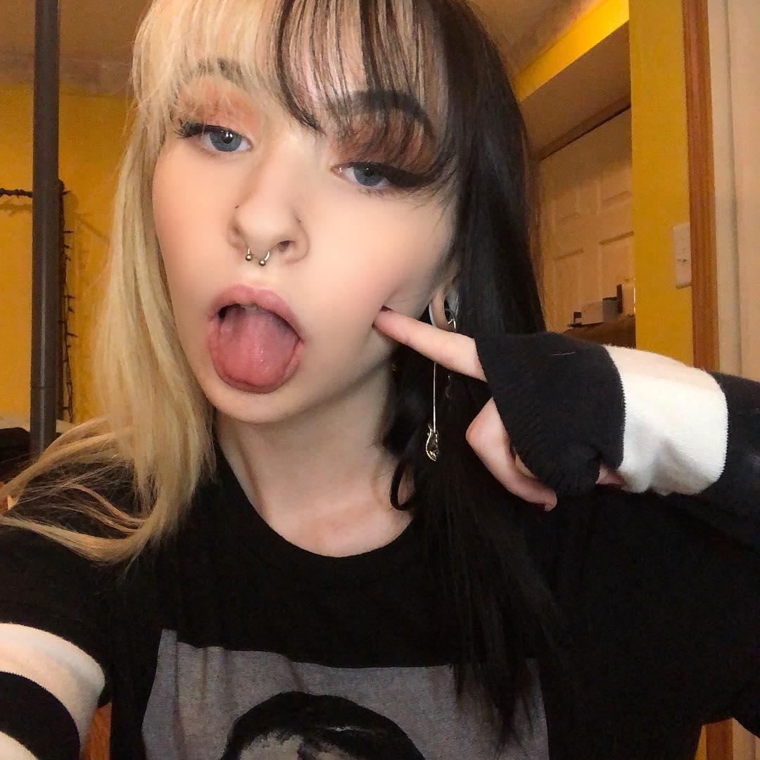 Ahegao face