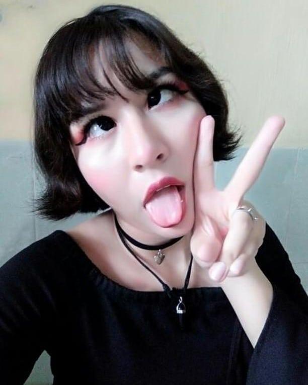 Ahegao face