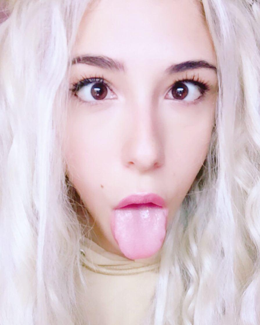 Ahegao face