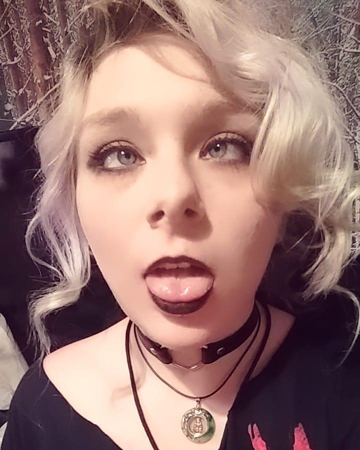 Ahegao face