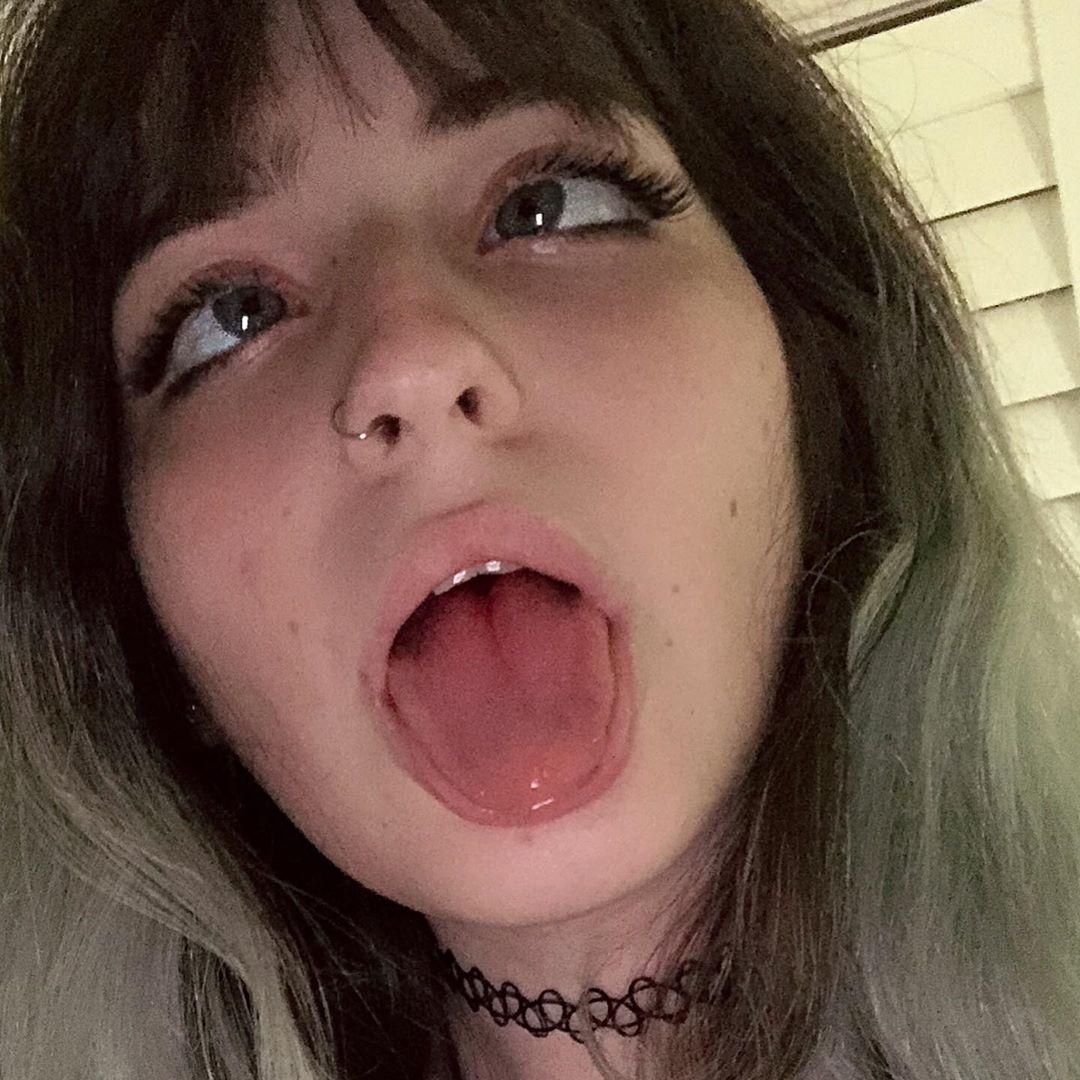 Ahegao face