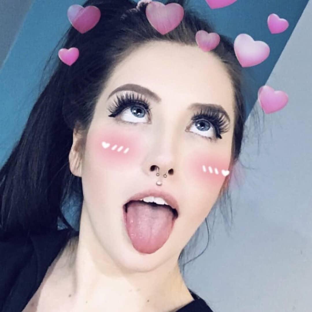 Ahegao face