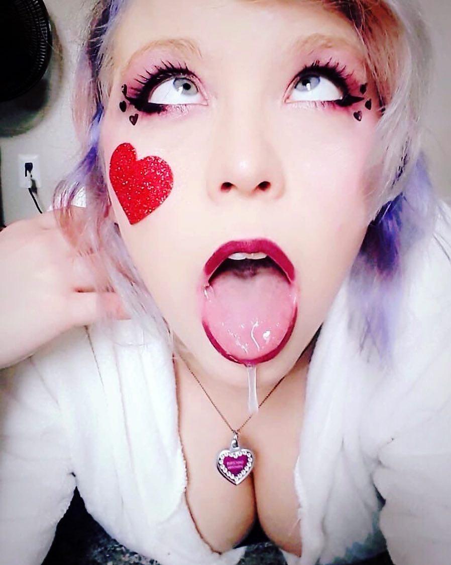 Ahegao face