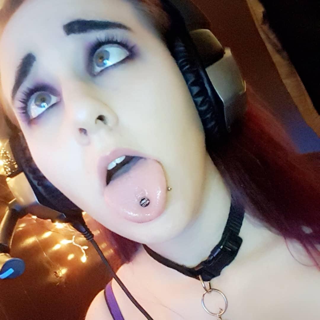 Ahegao face