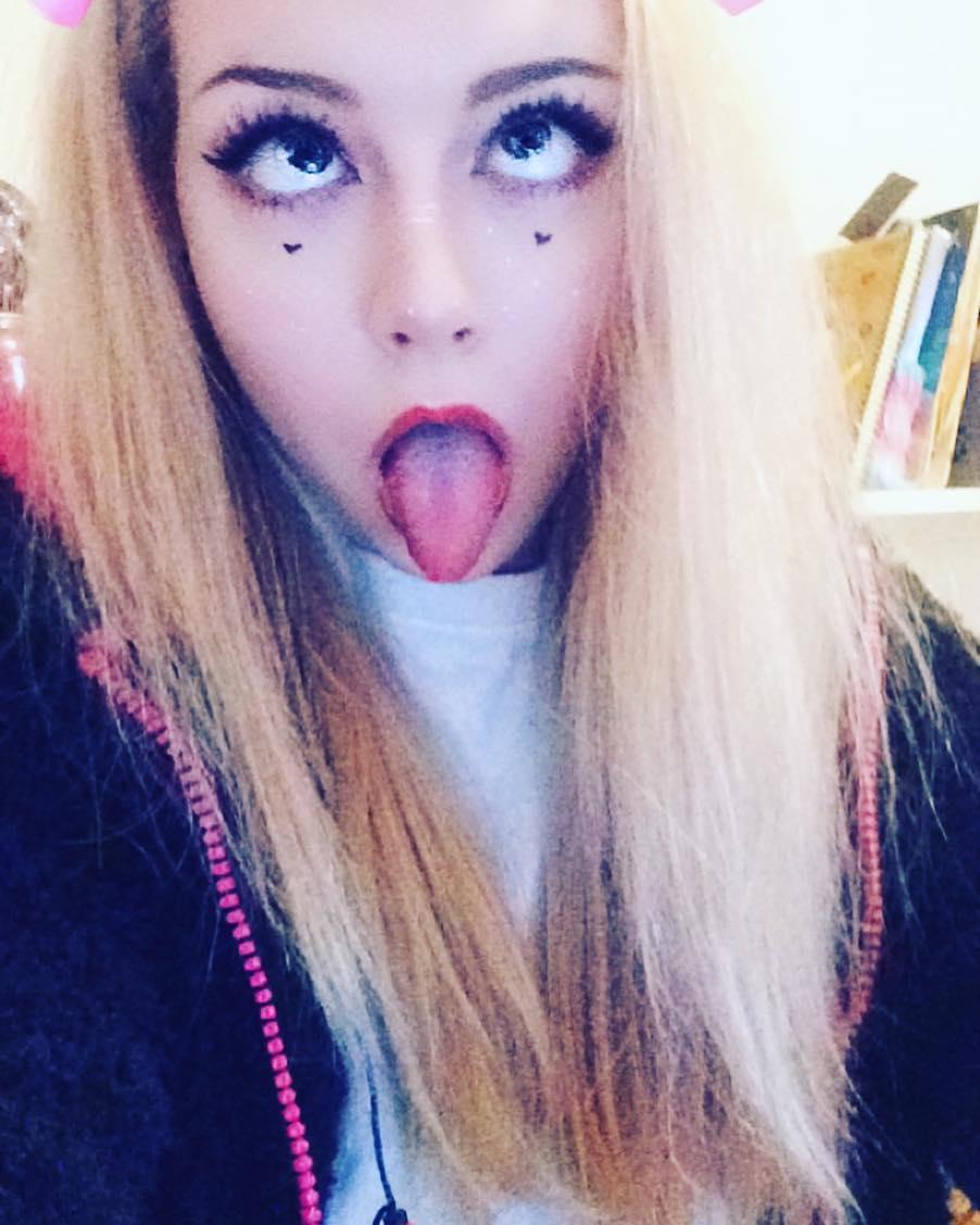 Ahegao face