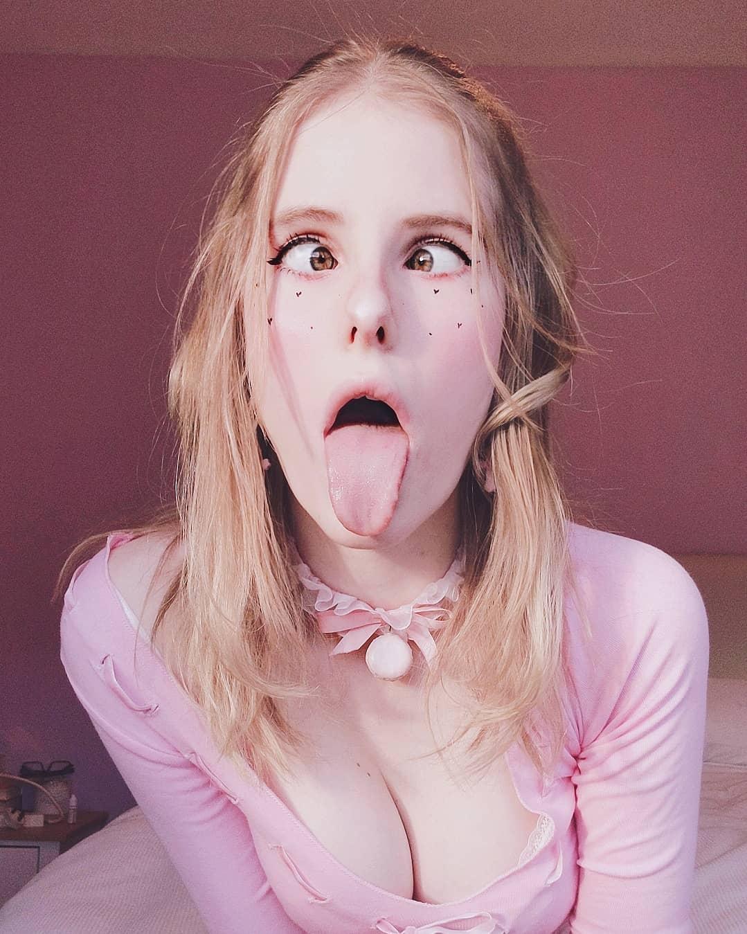 Ahegao face