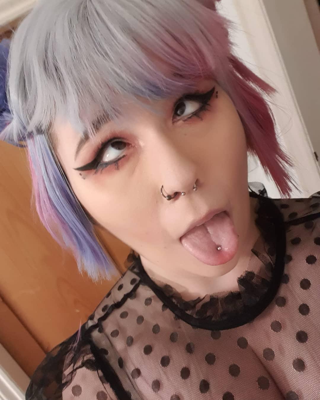 Ahegao face