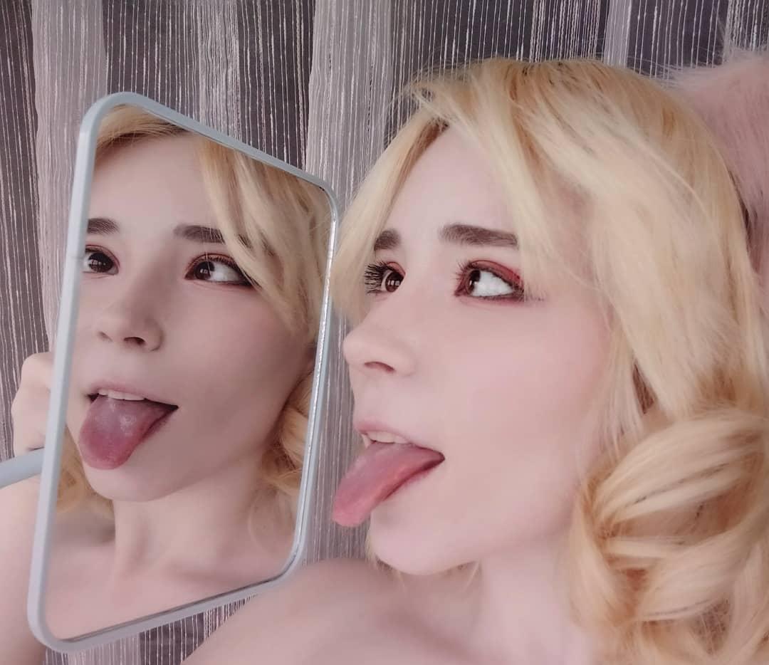 Ahegao face