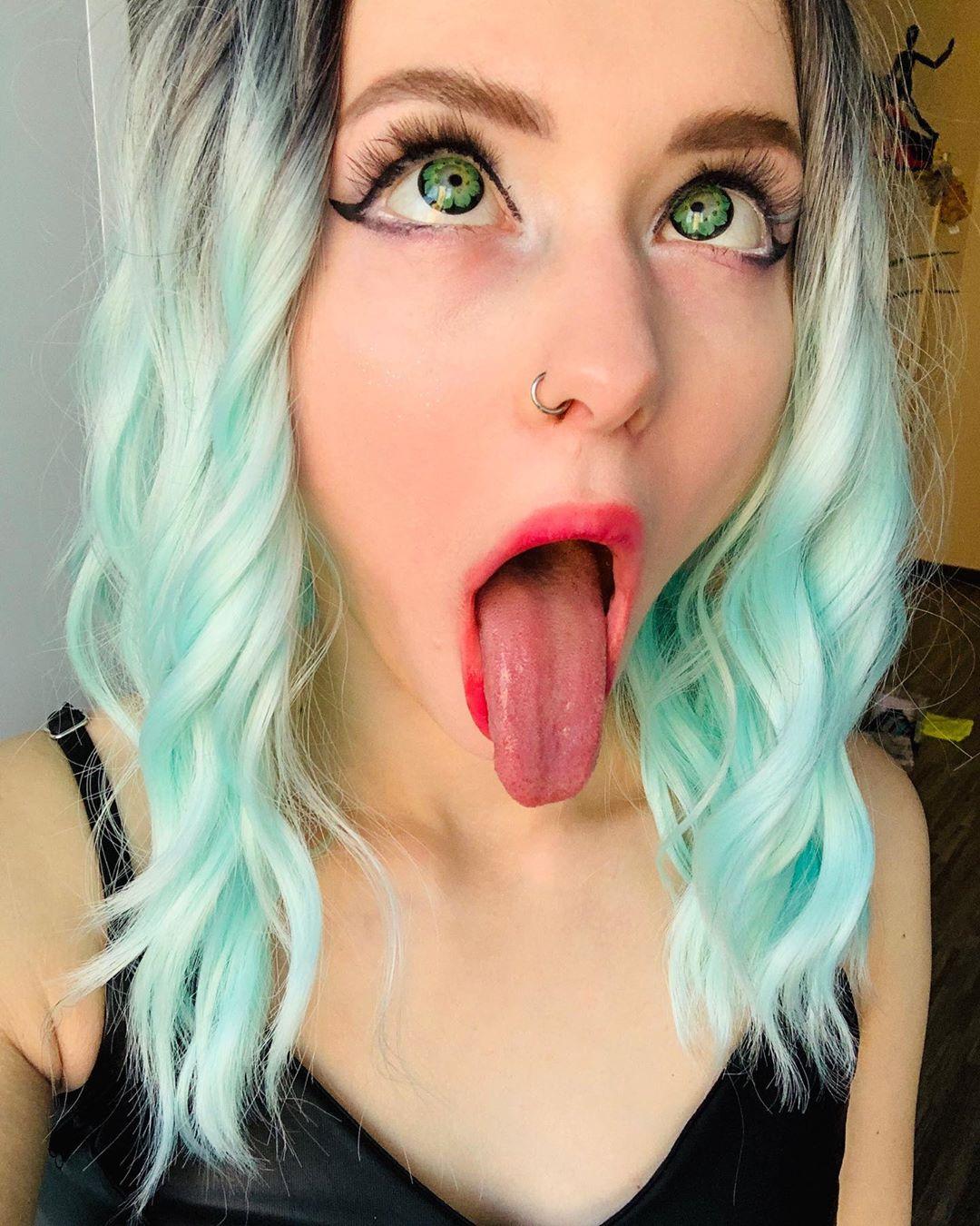 Ahegao face