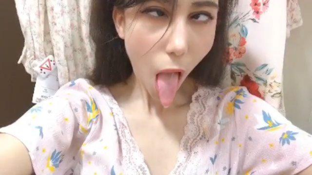 Ahegao face