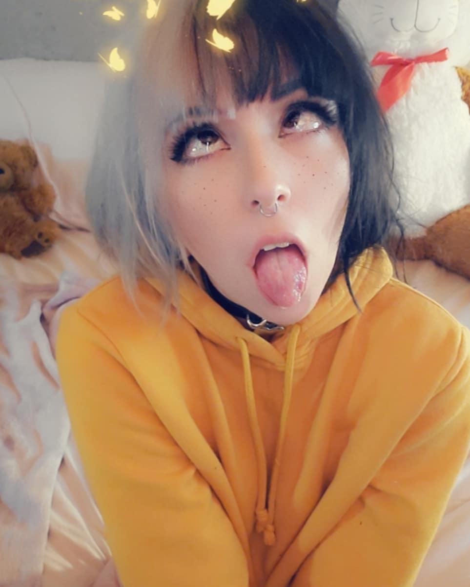 Ahegao face