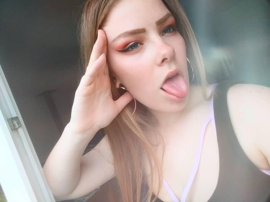 Ahegao face