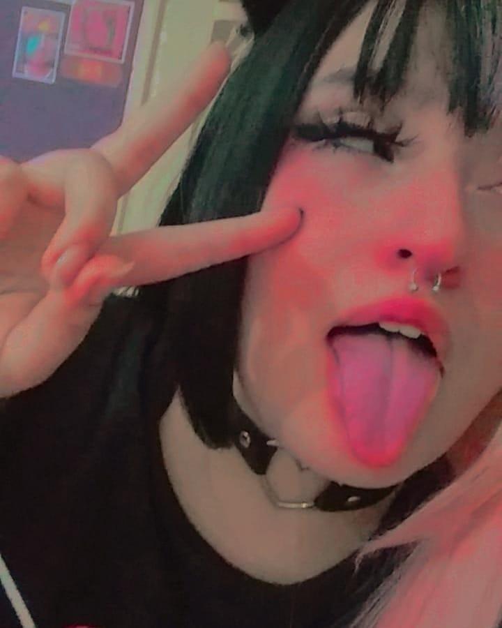 Ahegao face