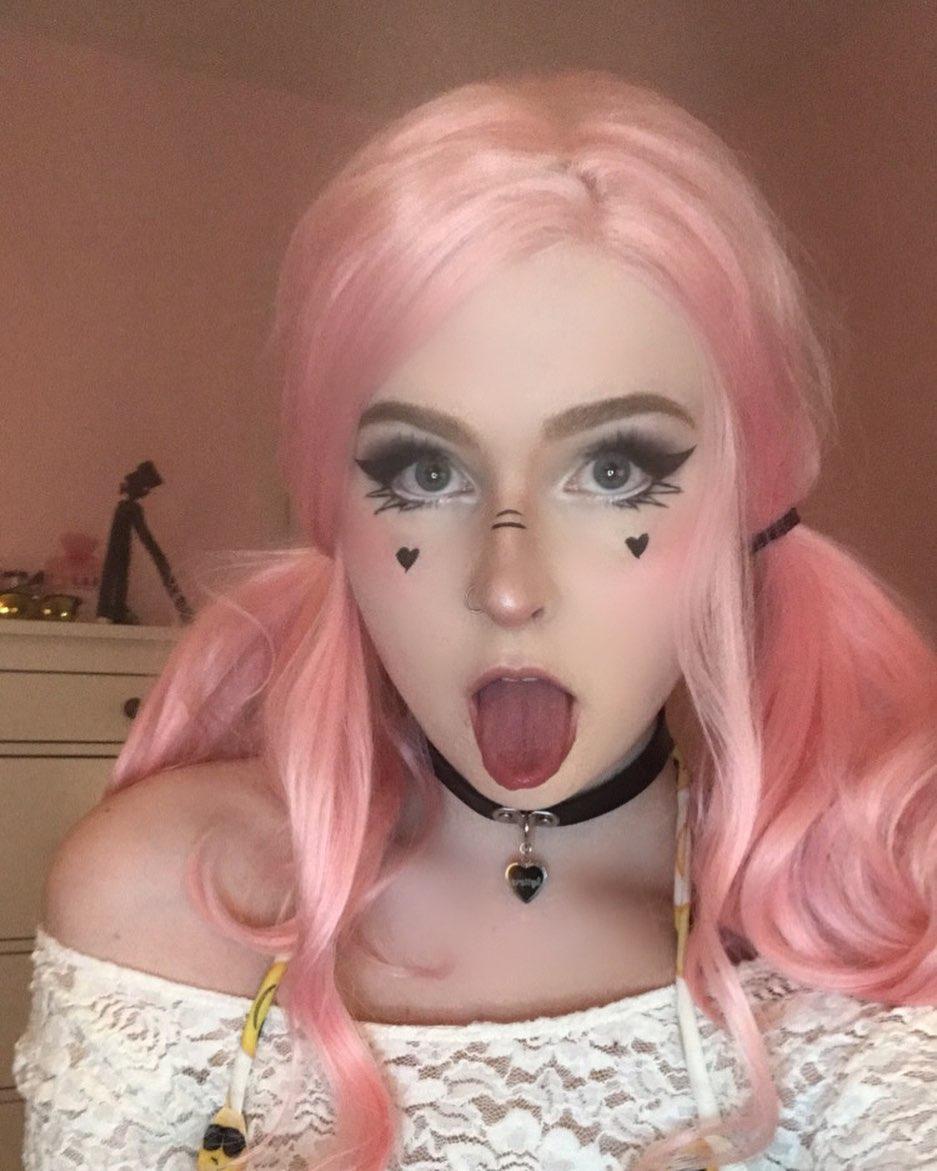 Ahegao face