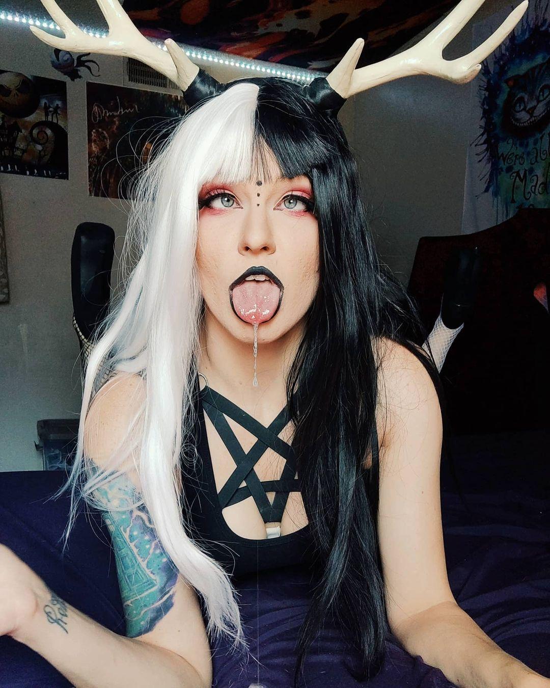 Ahegao face