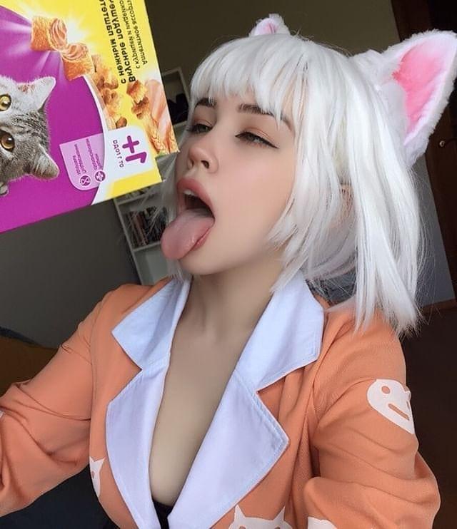 Ahegao face