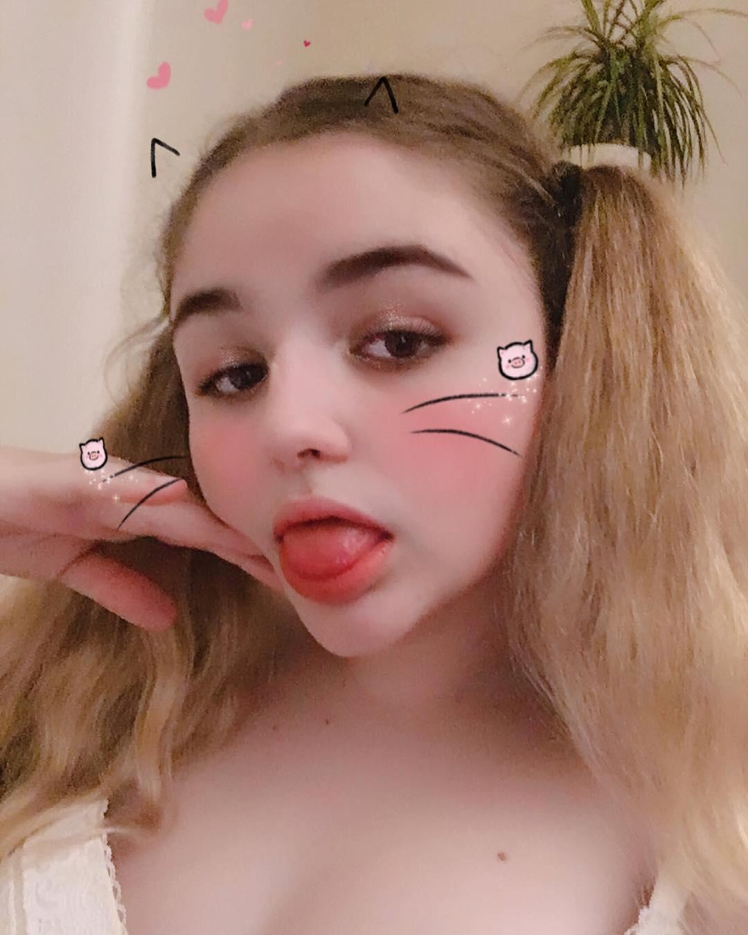 Ahegao face