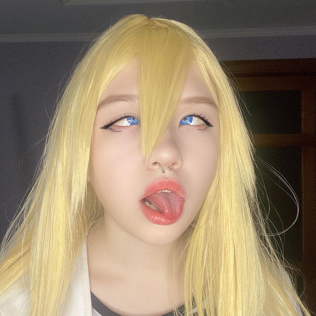 Ahegao face