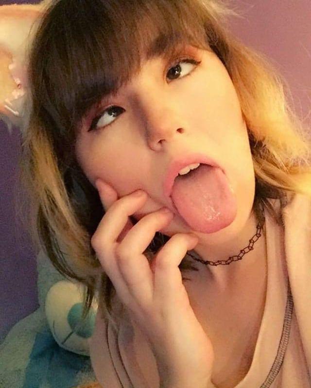 Ahegao face