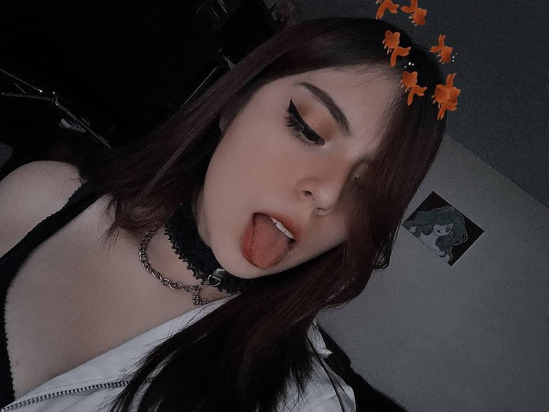 Ahegao face