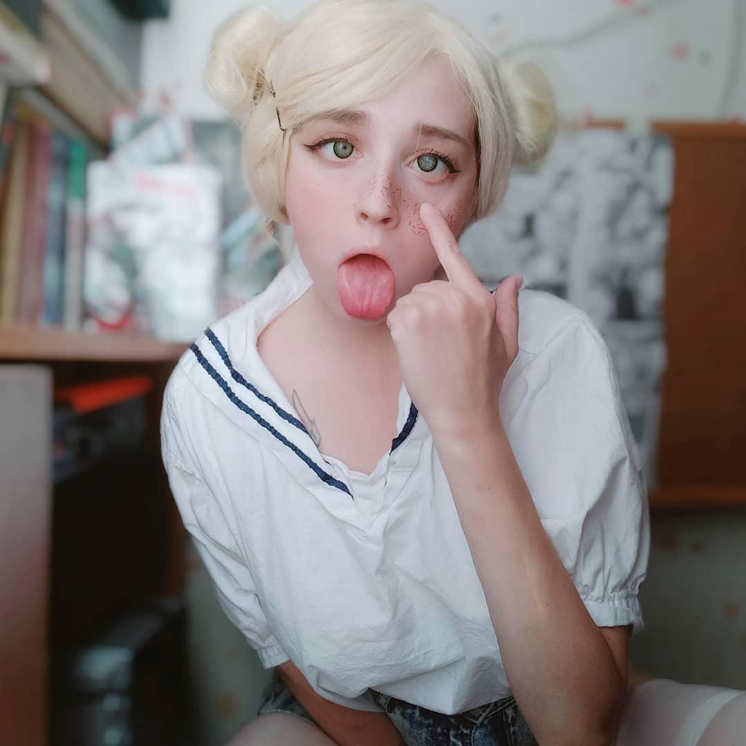 Ahegao face