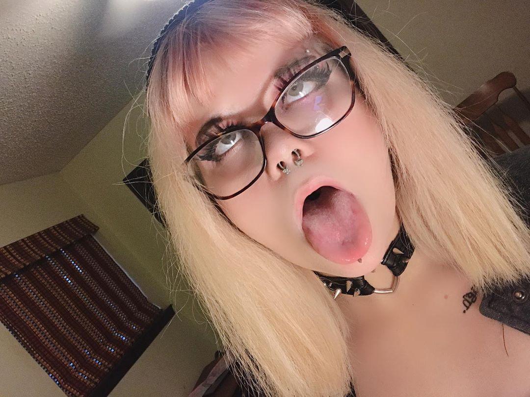 Ahegao face