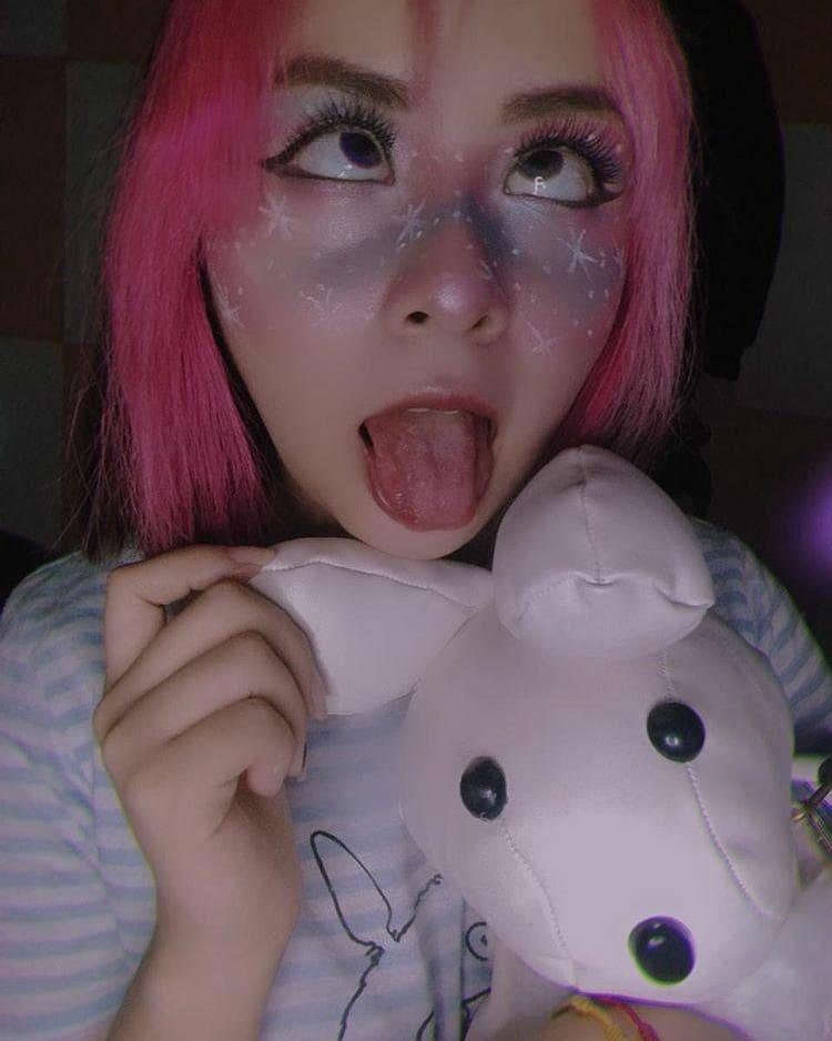 Ahegao face