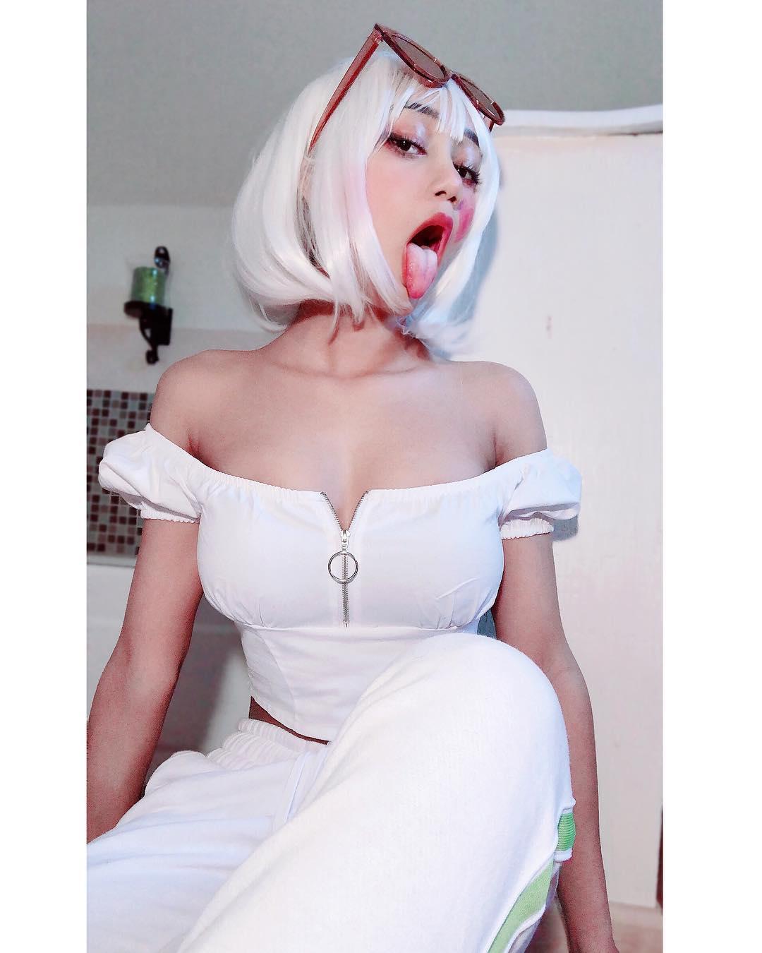 Ahegao face