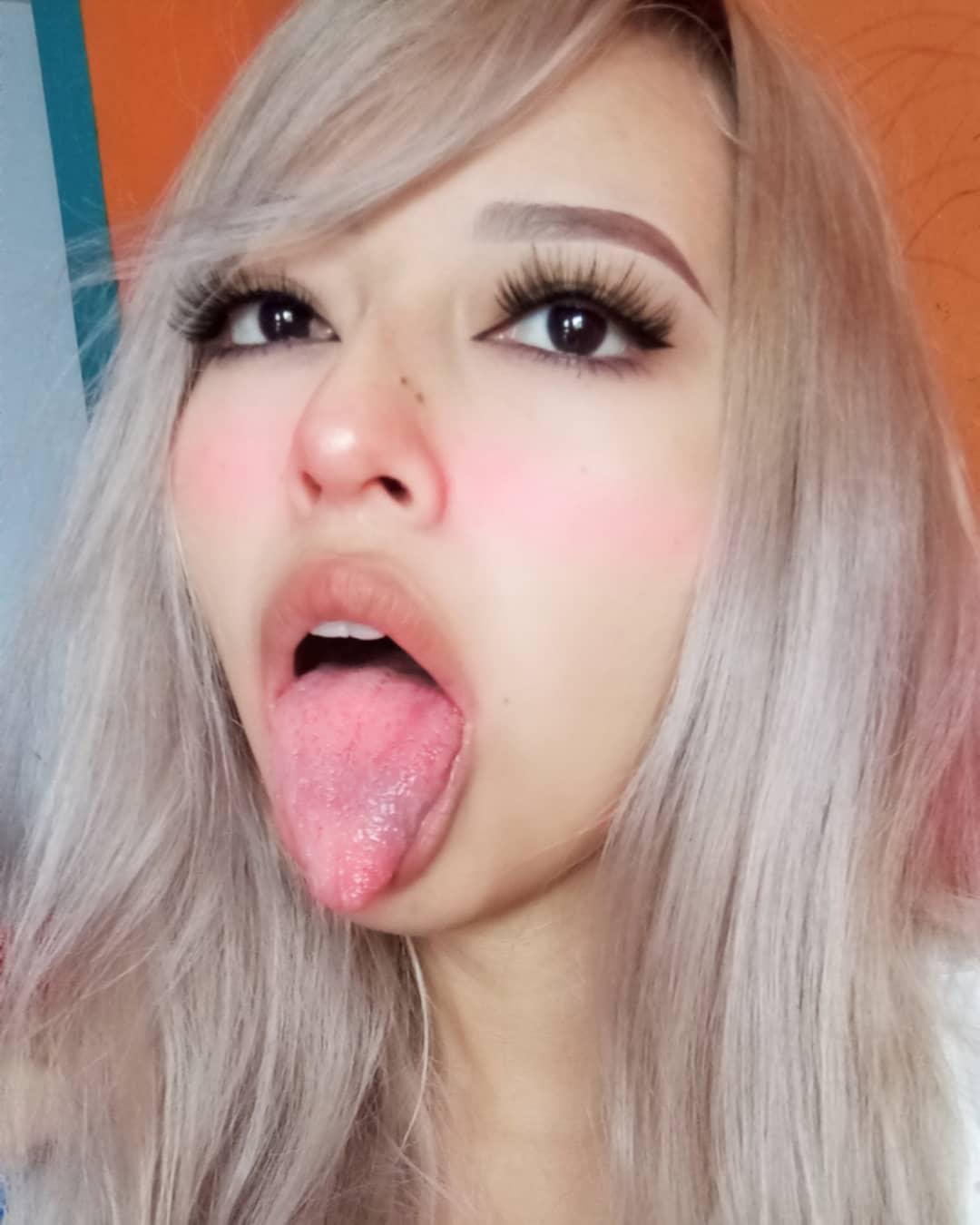 Ahegao face