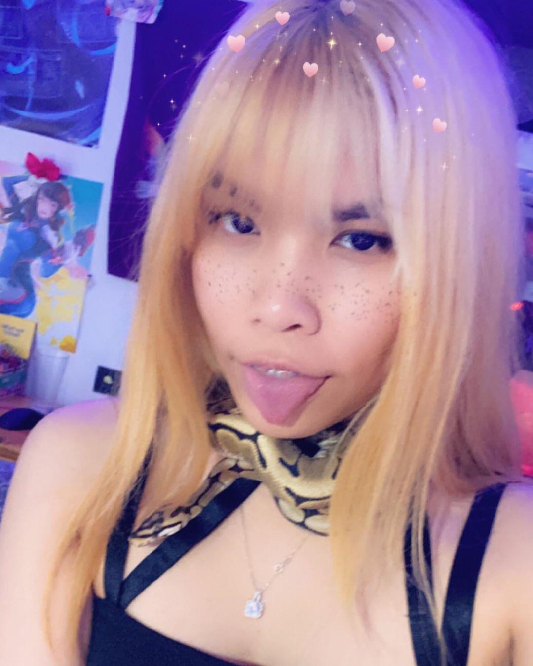 Ahegao face