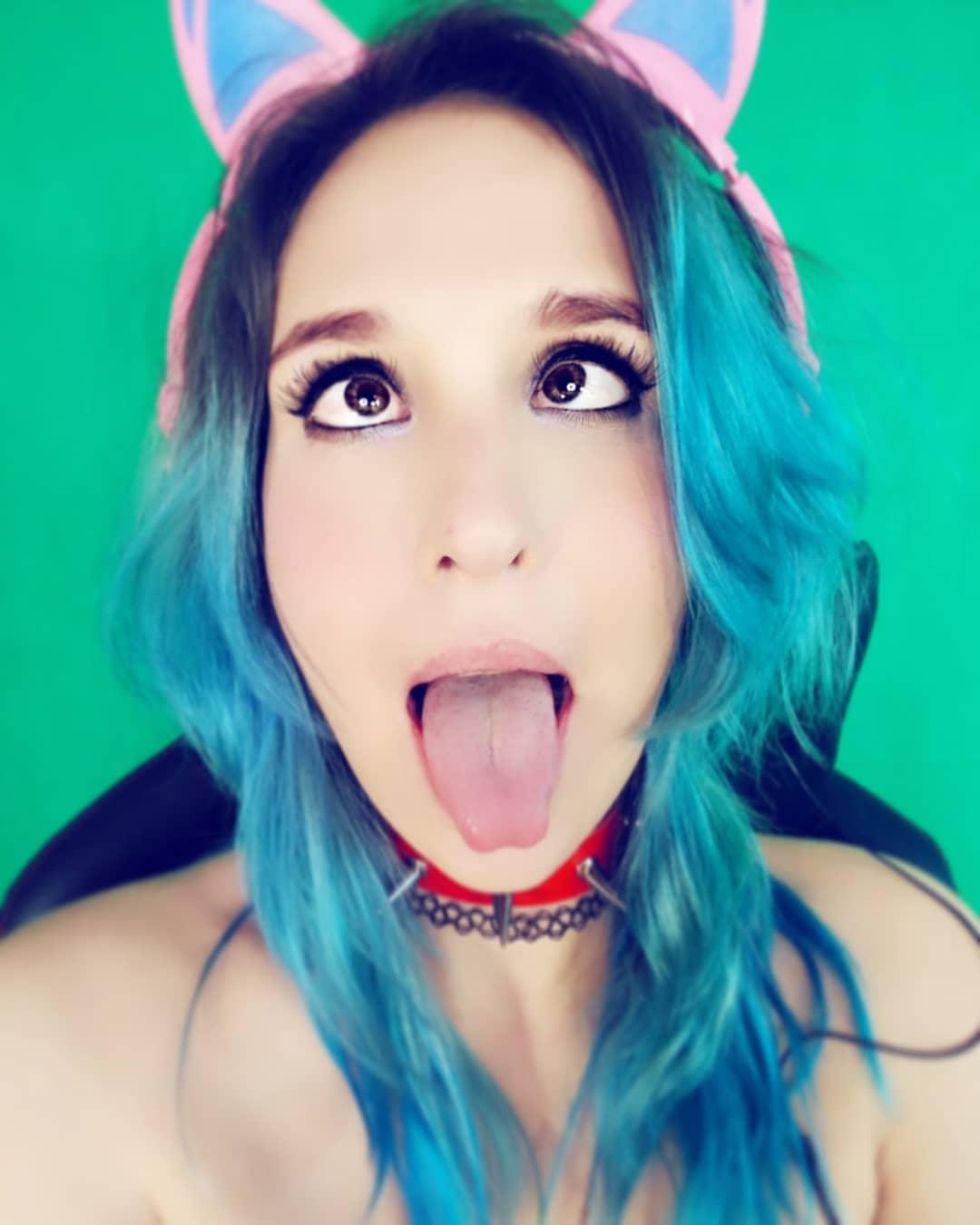 Ahegao face