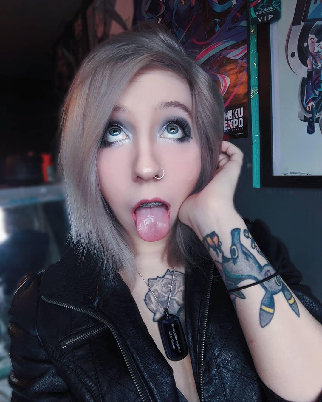 Ahegao face