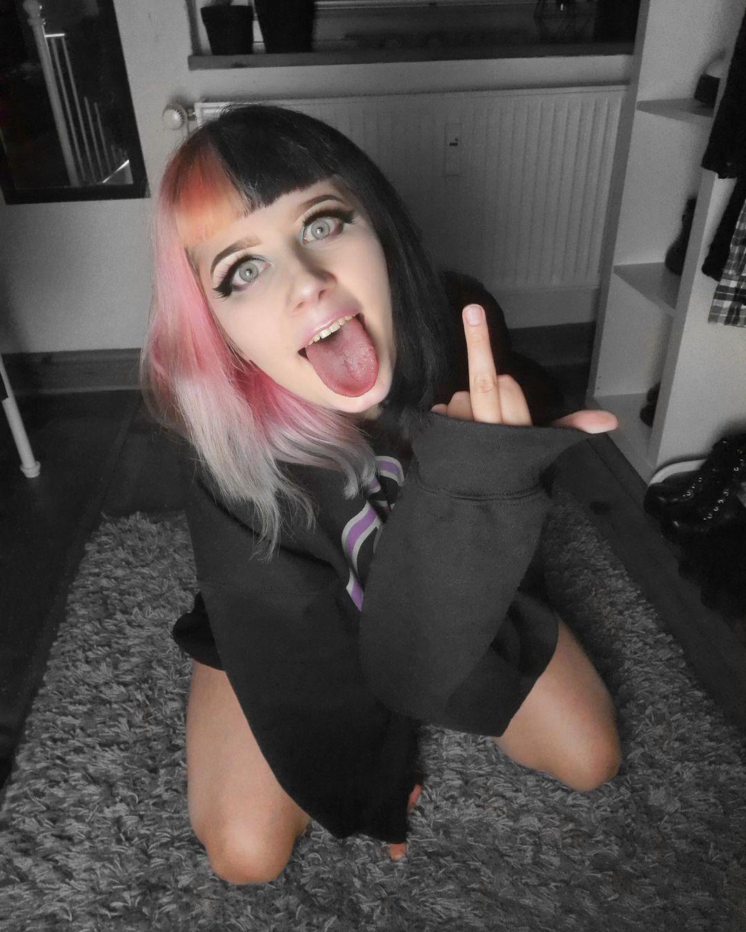 Ahegao face