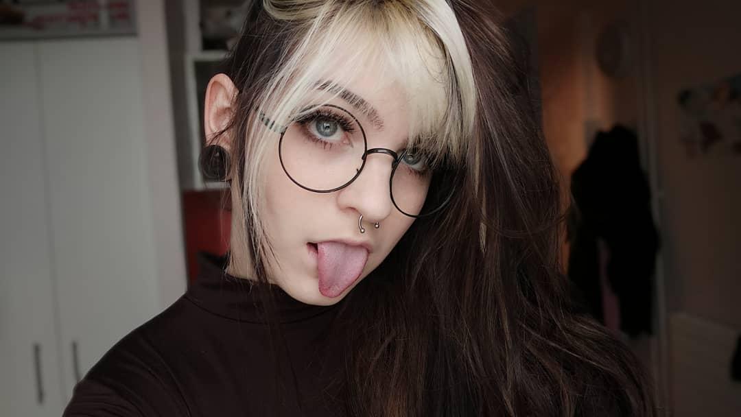 Ahegao face