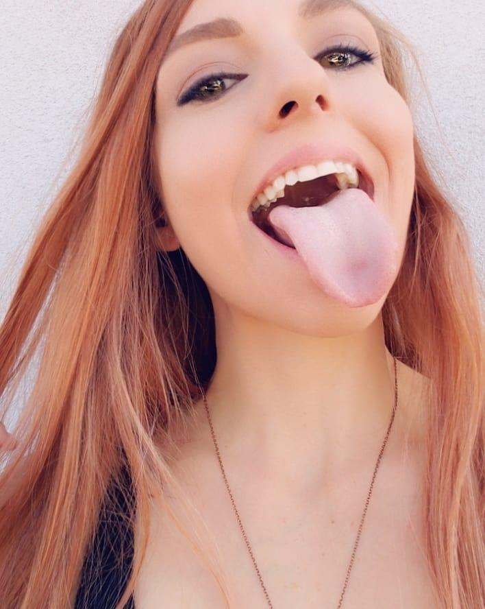 Ahegao face