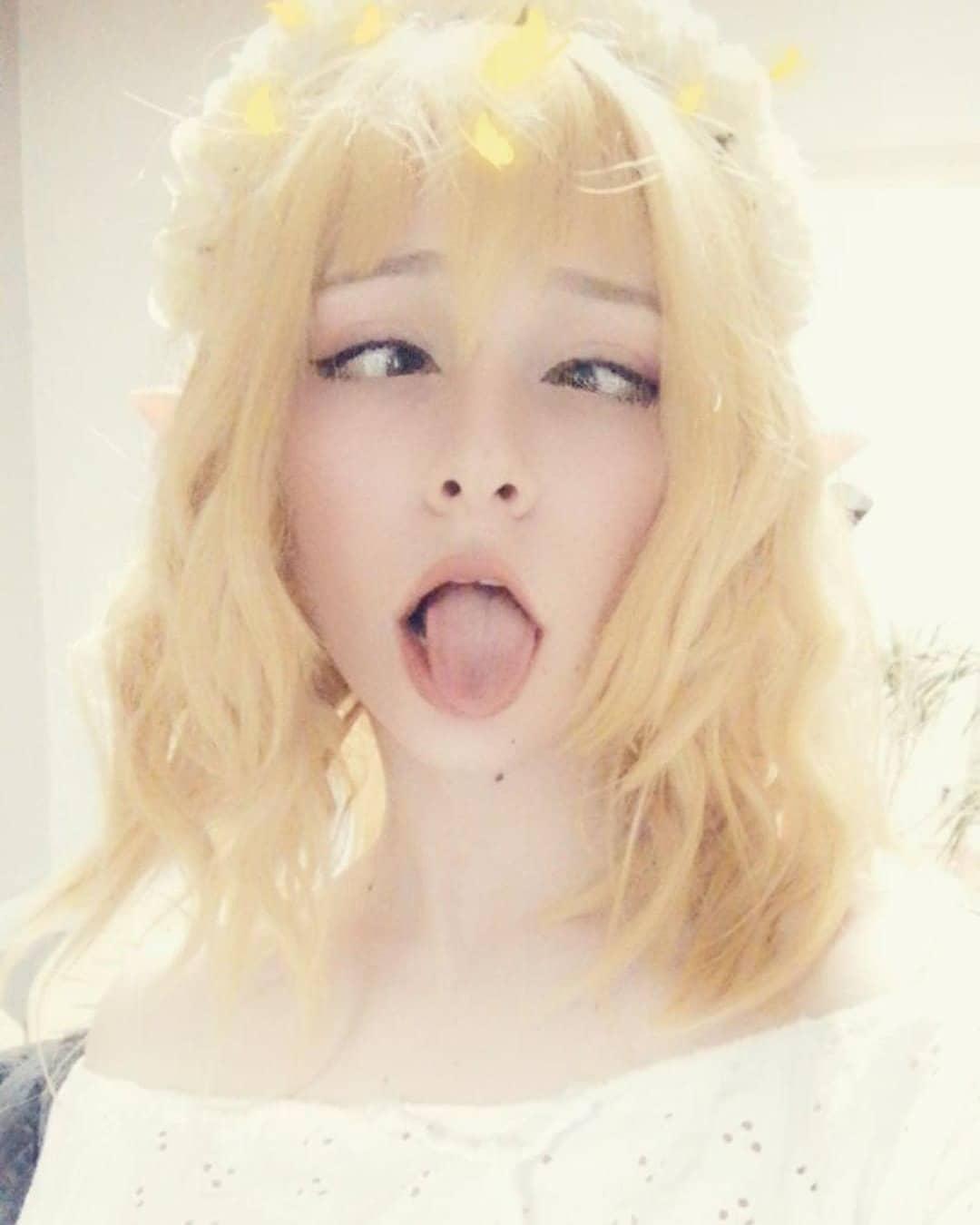 Ahegao face