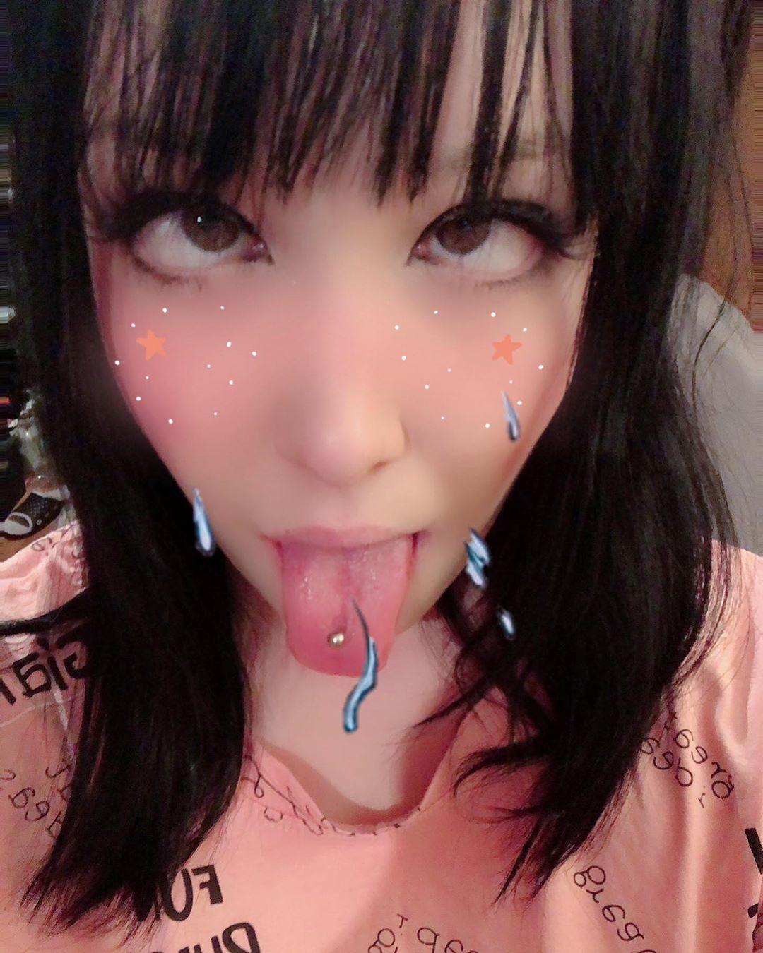 Ahegao face