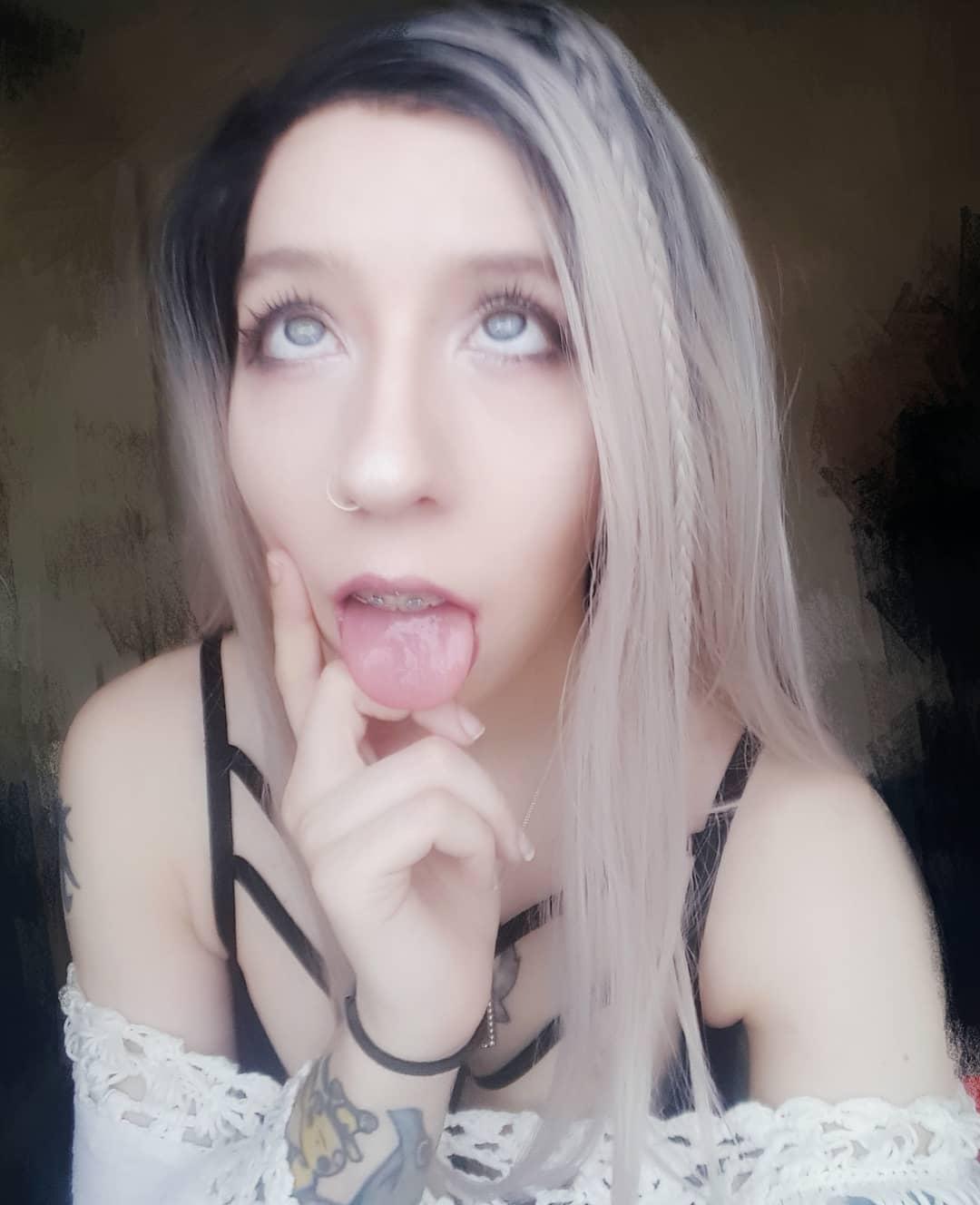 Ahegao face